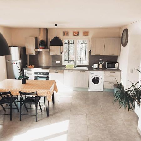 Bas de villa. Côte d'Azur, à 20 kms de Nice Contes  Exterior foto